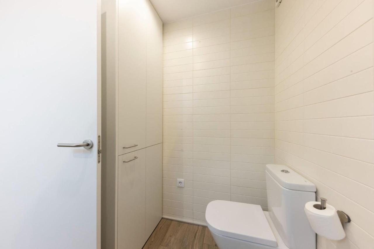 Ferienwohnung Bravissimo Cort Reial Entresol B Gerona Exterior foto